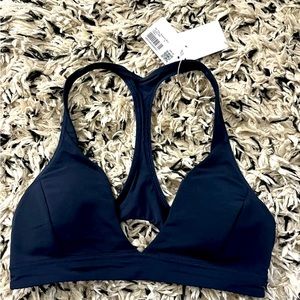 Lululemon all day breeze bra size 6 new with tag